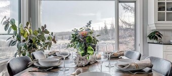 Emerald Bay Luxury Retreat with Hot Tub & Sauna