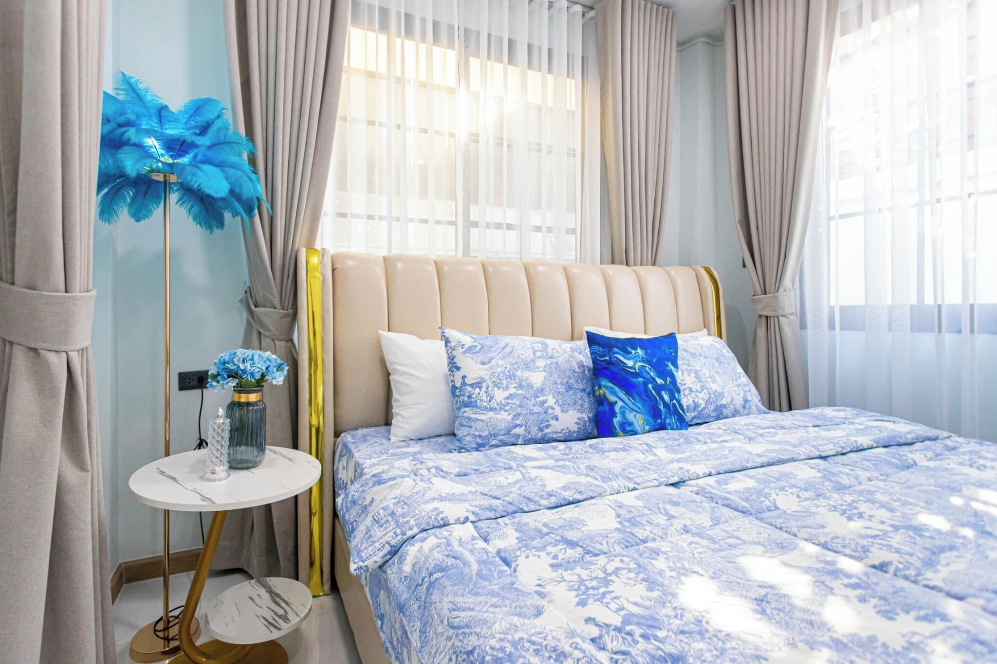 5 室のベッドルーム、旅行用ベビーベッド、WiFi、ベッドシーツ