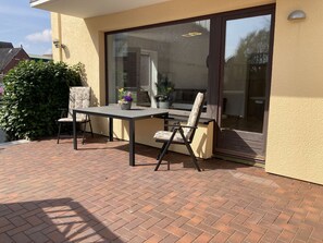 Outdoor dining - The "Seeteufel" in Haus Meeresglück, close to the beach and central! - House Meeresglück (Dahme)