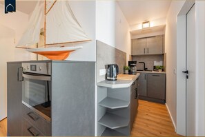 冷蔵庫、オーブン、食器洗い機、コーヒー / ティーメーカー