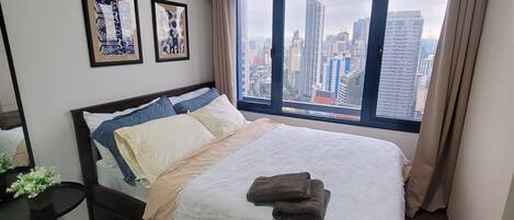 1 bedroom, iron/ironing board, free WiFi, bed sheets