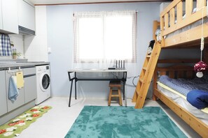 1 bedroom, in-room safe, desk, iron/ironing board