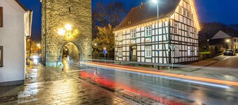 Apartment 'Ferienwohnung Im Torwärterhäuschen' with Shared Garden and Wi-Fi