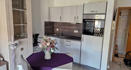 Apartment 'Casa Di Napolitano 2' with Balcony and Wi-Fi