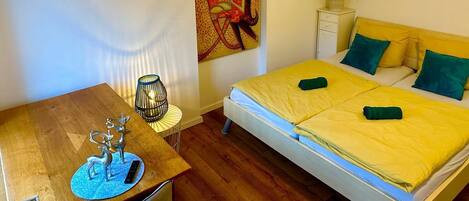 1 Schlafzimmer, Bügeleisen/Bügelbrett, kostenloses WLAN, Bettwäsche