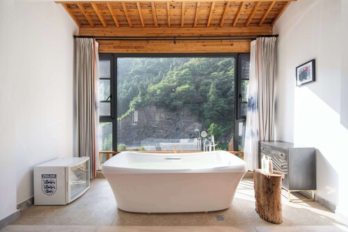 XiangLu YiMo Valley Retreat Guesthouse