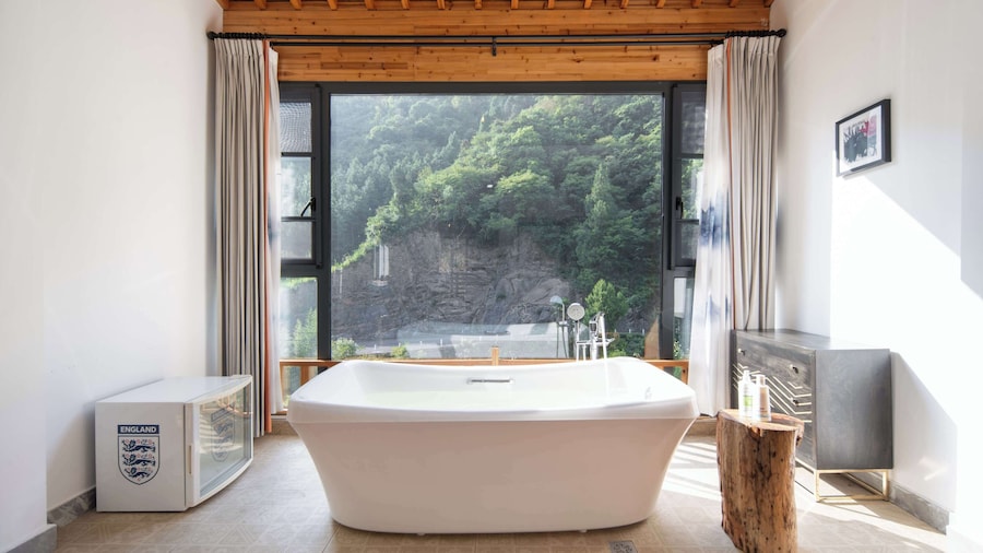 XiangLu YiMo Valley Retreat Guesthouse