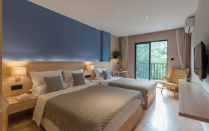 Superior tvåbäddsrum - balkong - utsikt mot bergen | Gratis wi-fi