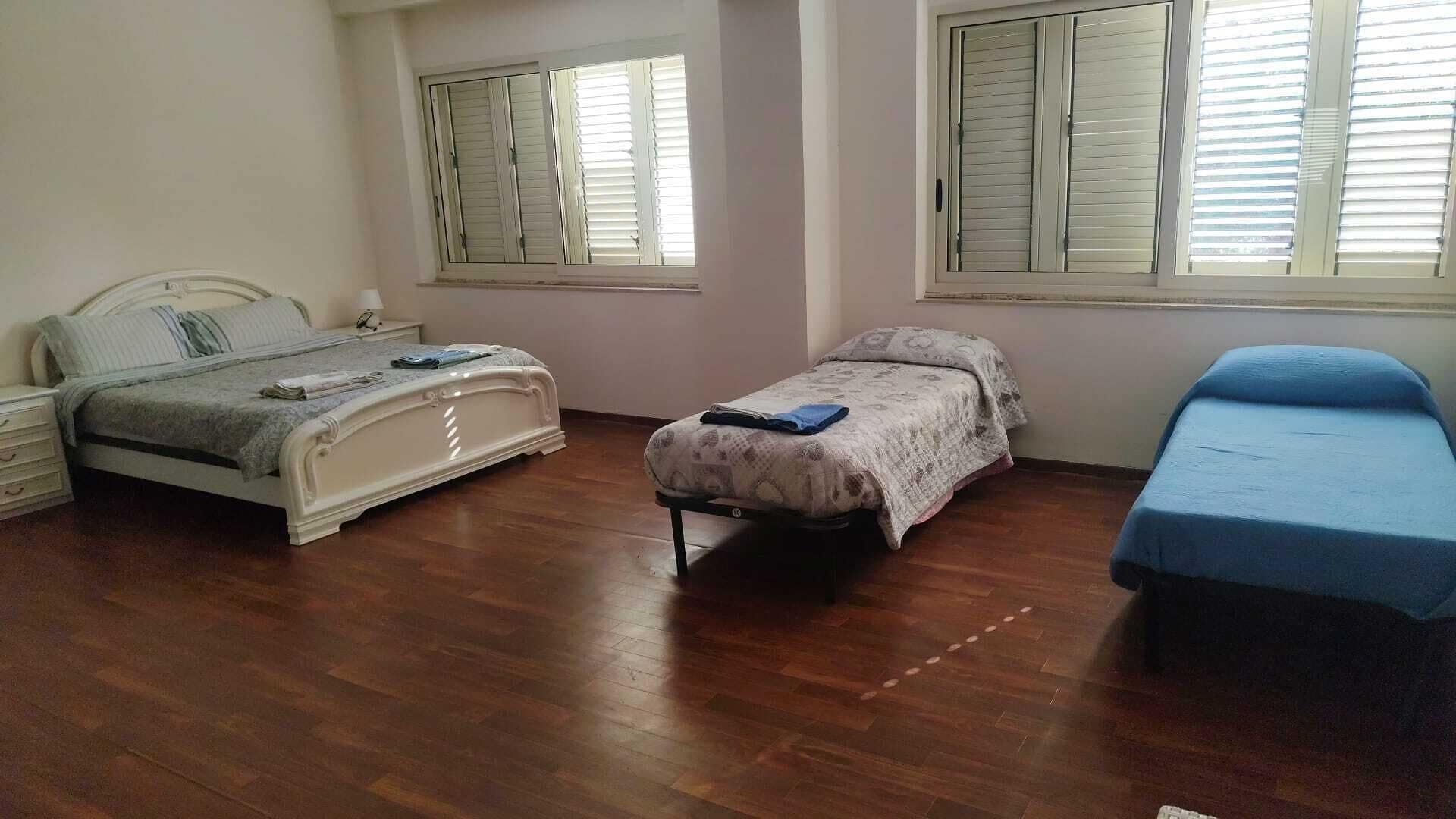 Quadruple Room | In-room safe, desk, free WiFi