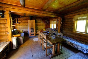 Deluxe Cottage, Sauna, River View | Living area | Toys - Kallaste Turismitalu & Holiday Resort  (Kasepere)