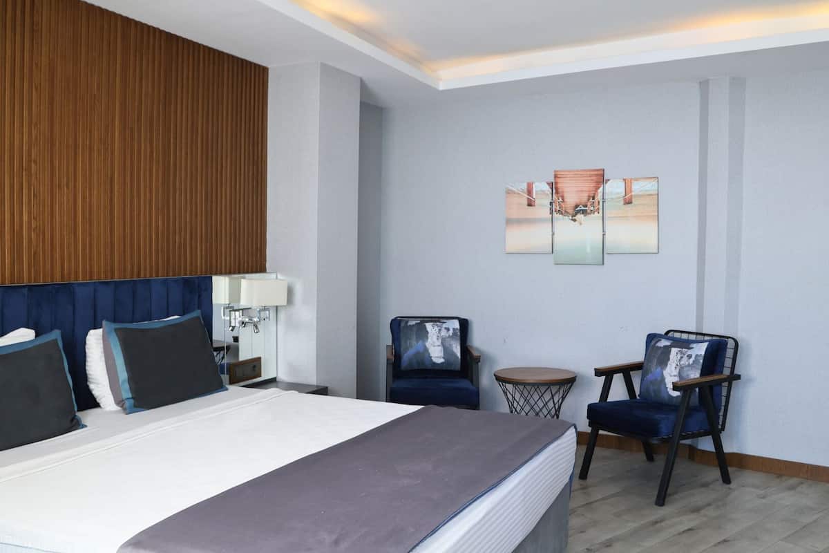 Family Double or Twin Room, Sea View | Egyptian cotton sheets, premium bedding, minibar, in-room safe