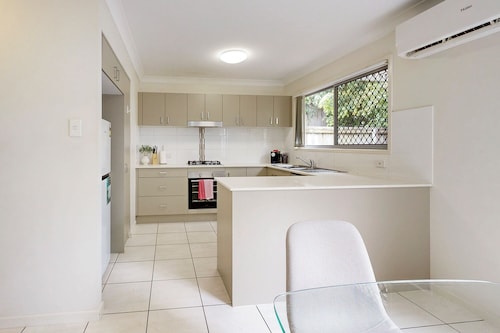 Homely &  Welcoming in Mango Hill