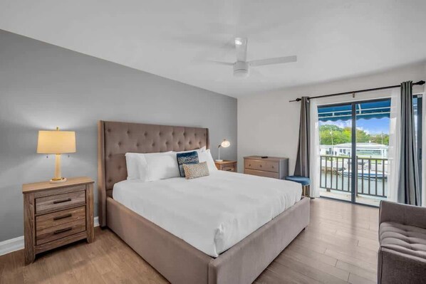 3 bedrooms, desk, iron/ironing board, WiFi - Vista Mar · Scenic 3BR Waterfront + Private Dock (North Miami)