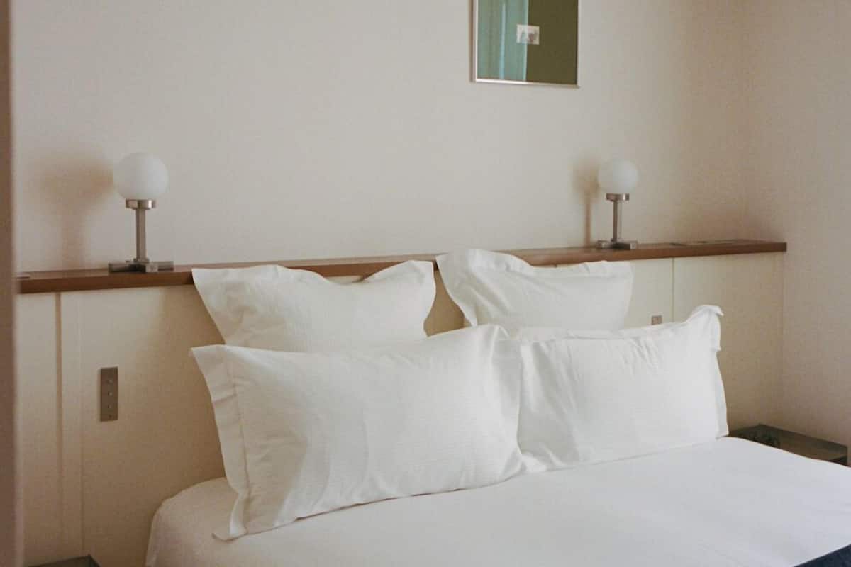 Standard-Doppelzimmer | 1 Schlafzimmer, hochwertige Bettwaren, Daunenbettdecken