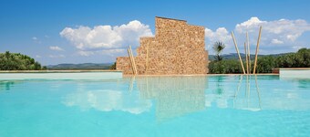 Lithos Villas