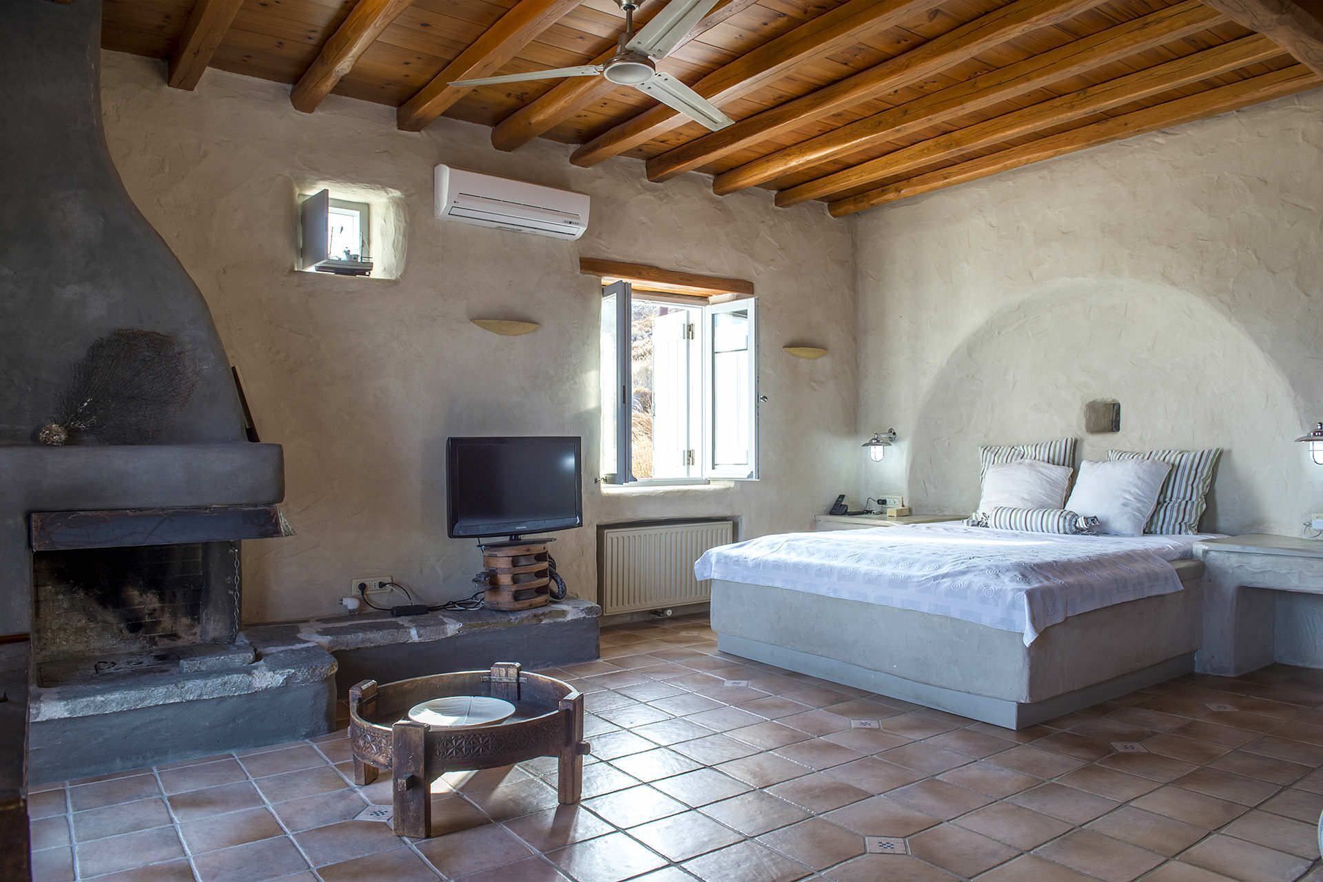 6 Schlafzimmer, Bügeleisen/Bügelbrett, kostenloses WLAN