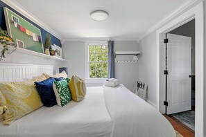 4 Schlafzimmer, Bügeleisen/Bügelbrett, WLAN, Bettwäsche