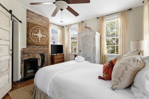 4 chambres, fer et planche à repasser, Wi-Fi, draps fournis