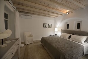 4 camere, ferro/asse da stiro, Wi-Fi gratuito