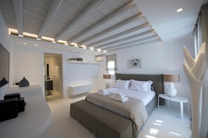 8 chambres, fer et planche à repasser, Wi-Fi gratuit