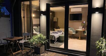 City Oasis The Hague, in the heart of The Hague and 20 minutes from the beach