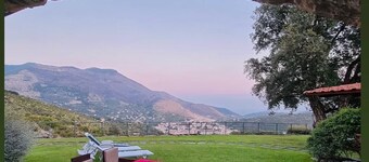 Deluxe Panoramic Villa on Gaeta Gulf