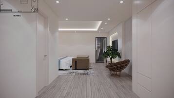 Royal-rum - balkong - utsikt mot staden | Vardagsrum