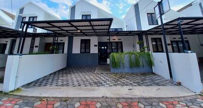 Homestay Jogja Simply Homy Unit Jambon