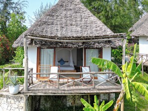 Classic-Doppel- oder -Zweibettzimmer, Terrasse, Gartenblick | Außenbereich