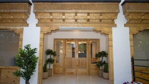 واجهة المنشأة