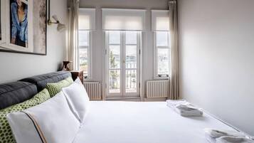 1 bedroom, free WiFi, bed sheets