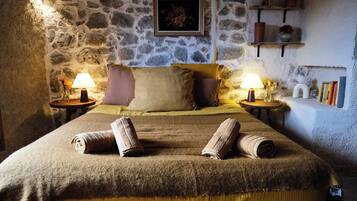 1 soverom, strykejern/-brett, wi-fi og sengetøy