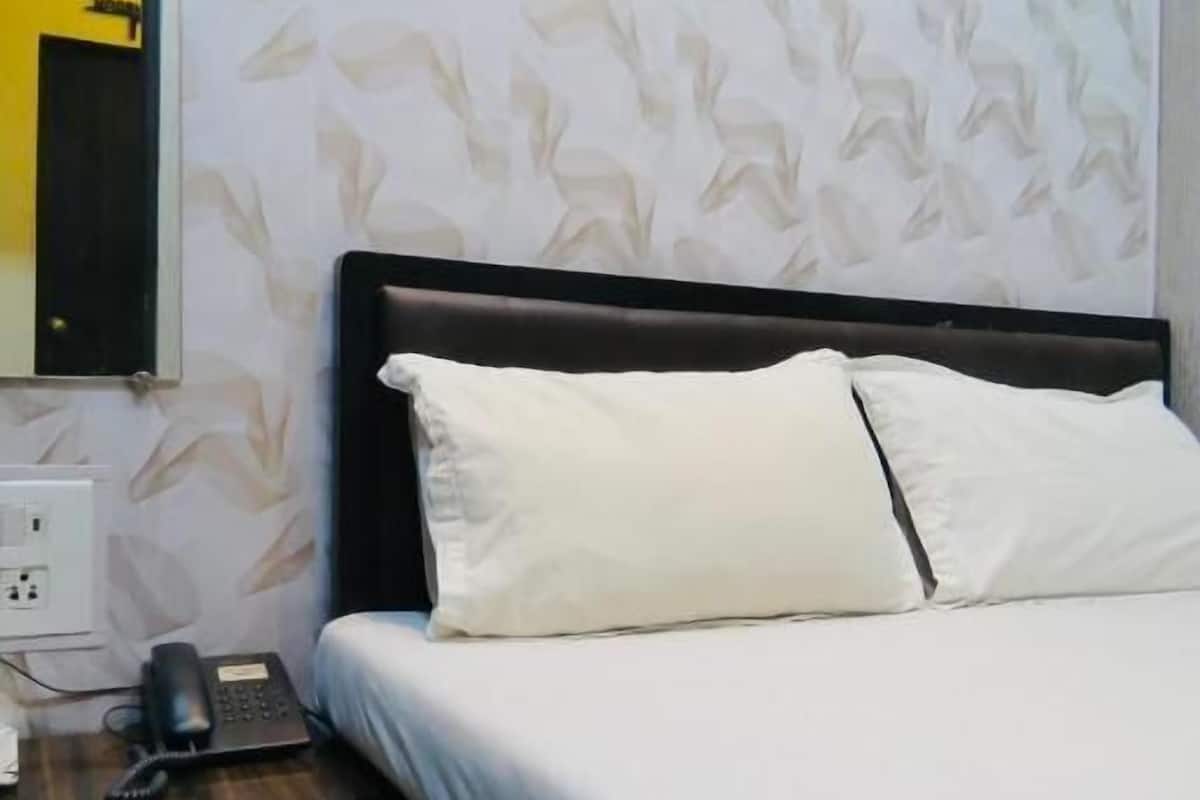 Deluxe Double or Twin Room | Free WiFi