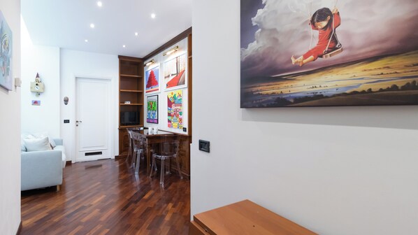 Apartment (1 Bedroom) | Interior