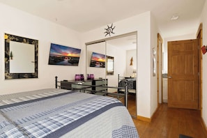 Condo, Multiple Beds, Balcony, Mountain View (Sierra Pines Retreat) | 3 bedrooms, individually decorated, individually furnished
