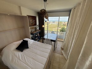 1 bedroom, free WiFi