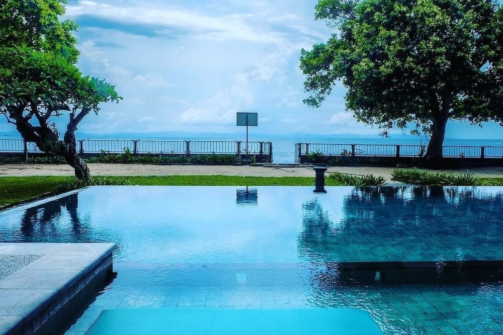 Mascot Beach Hotel Senggigi