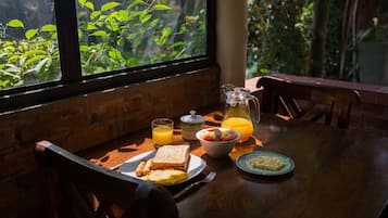 Free daily full breakfast