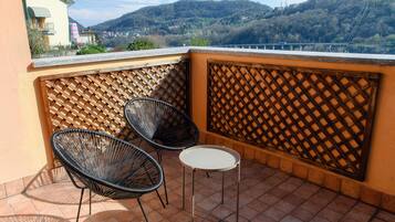 Appartement, uitzicht op bergen | Balkon