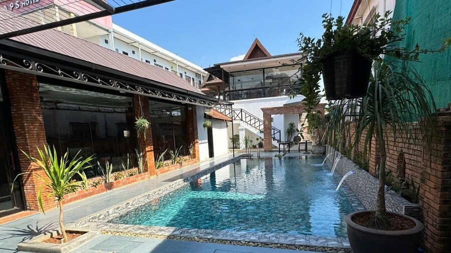 Walking Street Hotel
