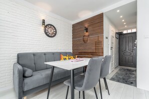 1 bedroom, iron/ironing board, cribs/infant beds, free WiFi - MARGI Mimi Apartament (Szczecin)