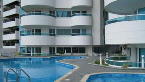 Apartment, 2 Bedrooms, Accessible, Smoking | Pool - Apartamento 702a Torres Del Lago (Cartagena)