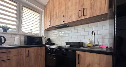 2-bedroom apartment in welcoming Zabrze with WiFi
