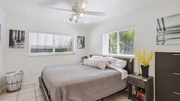 3 bedrooms, WiFi, bed sheets
