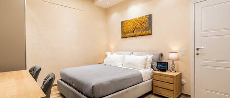 1 soverom, strykejern/-brett, reiseseng for barn og wi-fi (inkludert)