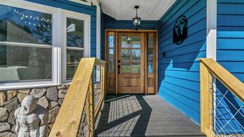 Bagian depan properti