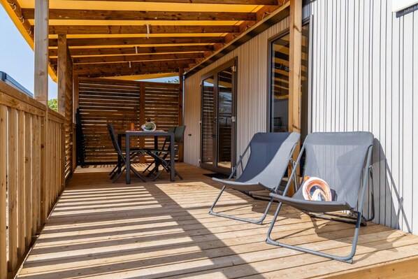 Premium Mobile Home | Terrace/patio - Camping Domaine des Tamaris (Martigues)