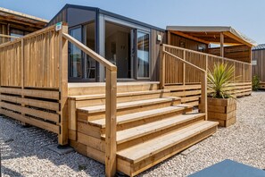 Habitatge mòbil prèmium | Terrassa o pati