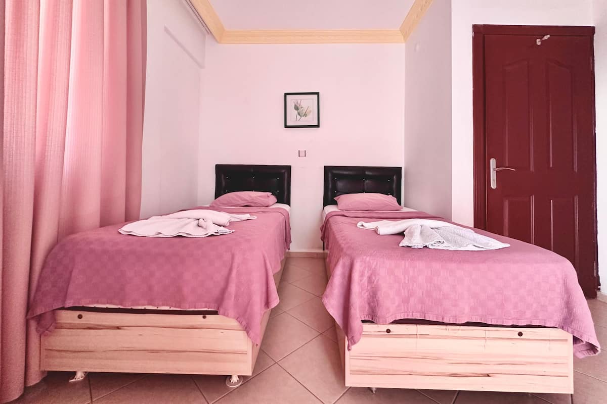 Aile Odasi 1+1 Balkonlu | 1 bedroom, free WiFi
