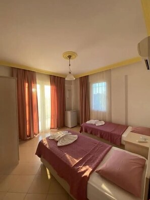 2 Tek Yatakli Oda Balkonlu | Free WiFi - İNCİRLİ BUTİK OTEL (Fethiye)